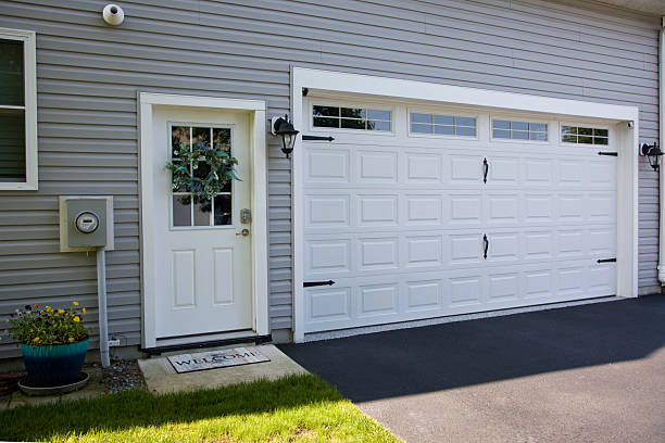 24/7 Emergency Garage Door Installation experts in Davidson, NC